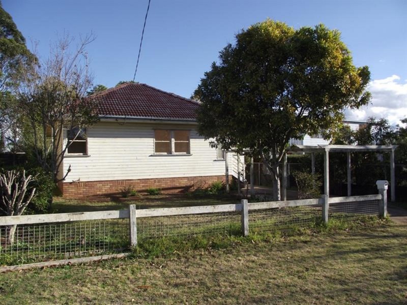 14a Atkinson Street, South Toowoomba QLD 4350