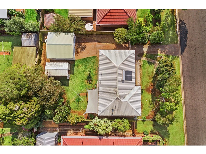 22 Hibiscus Drive, Centenary Heights QLD 4350