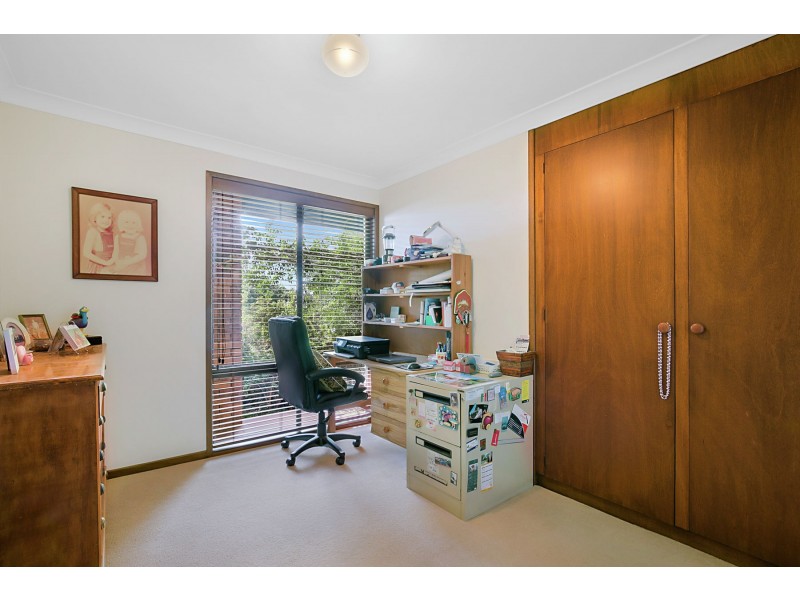 14 Hilltop Crescent, Blue Mountain Heights QLD 4350