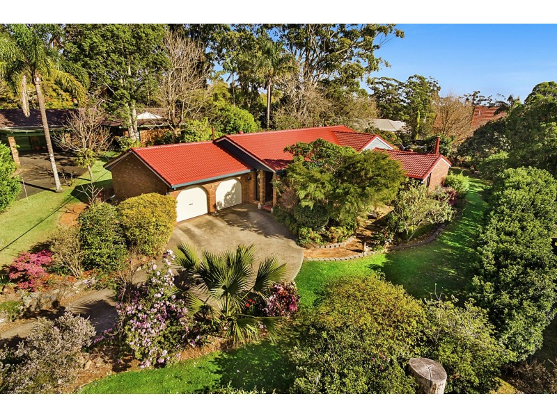 14 Hilltop Crescent, Blue Mountain Heights QLD 4350