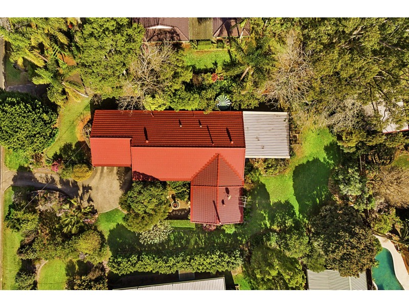 14 Hilltop Crescent, Blue Mountain Heights QLD 4350