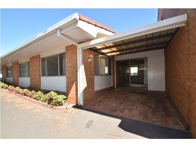 3/277 Bridge Street, Newtown QLD 4350