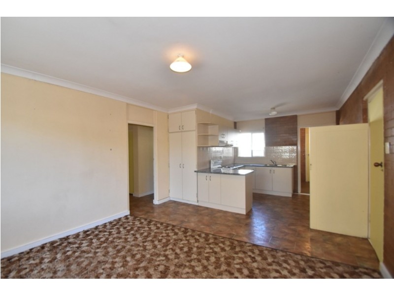 3/277 Bridge Street, Newtown QLD 4350