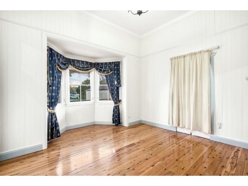 11 Potter Street, South Toowoomba QLD 4350