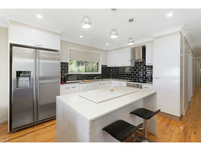 34 Cortess Street, Kearneys Spring QLD 4350