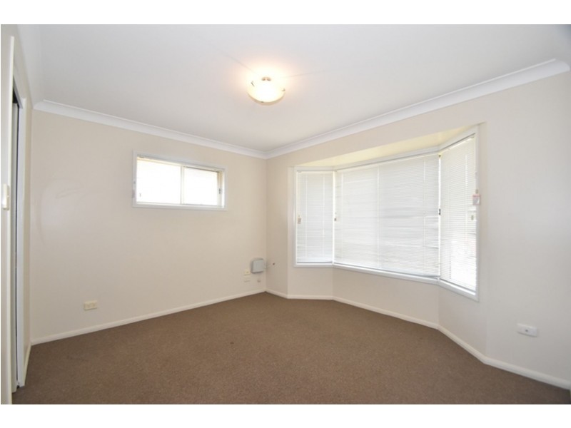 363 Spring Street, Kearneys Spring QLD 4350