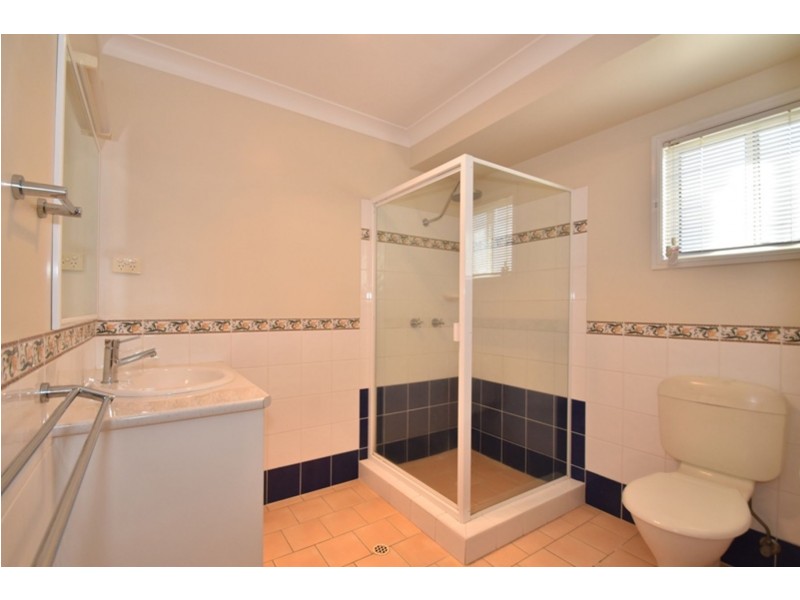 363 Spring Street, Kearneys Spring QLD 4350