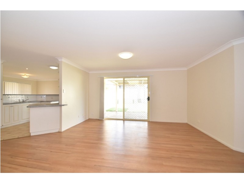 363 Spring Street, Kearneys Spring QLD 4350