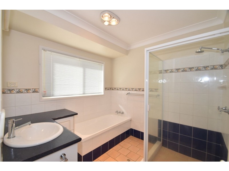 363 Spring Street, Kearneys Spring QLD 4350