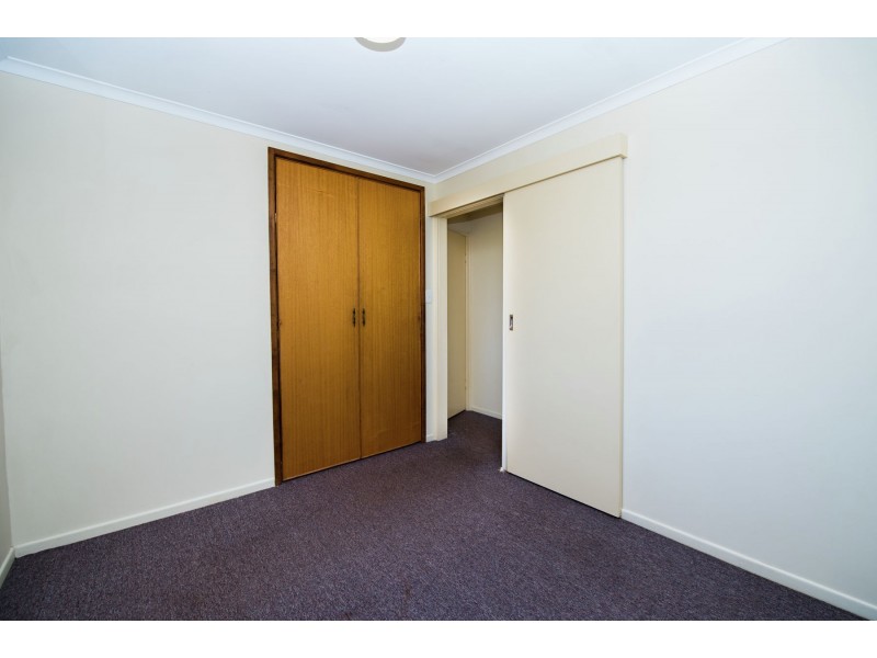 Unit 1 & 2, 4 Wine Drive, Wilsonton Heights QLD 4350