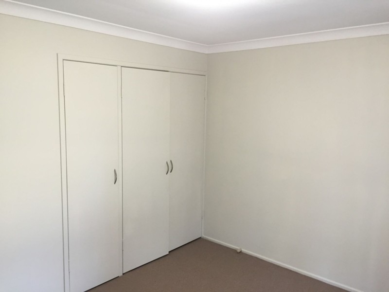 2/329 West Street, Harristown QLD 4350