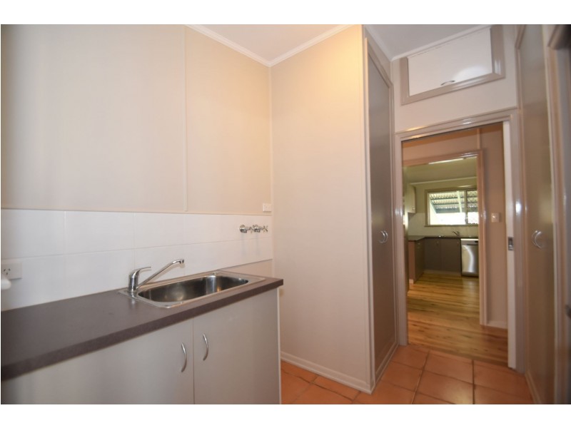 2 Roessler Street, Rangeville QLD 4350