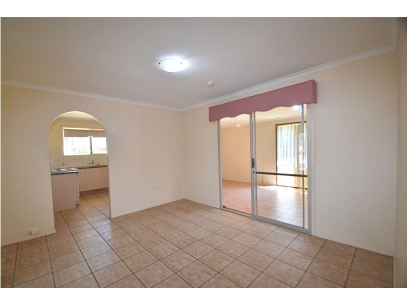 27 Friend Street, Harristown QLD 4350
