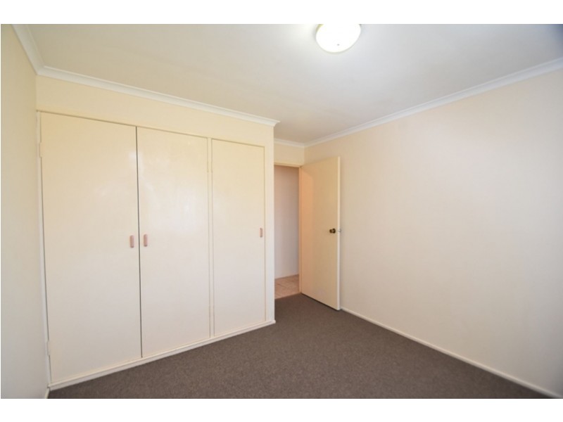 27 Friend Street, Harristown QLD 4350