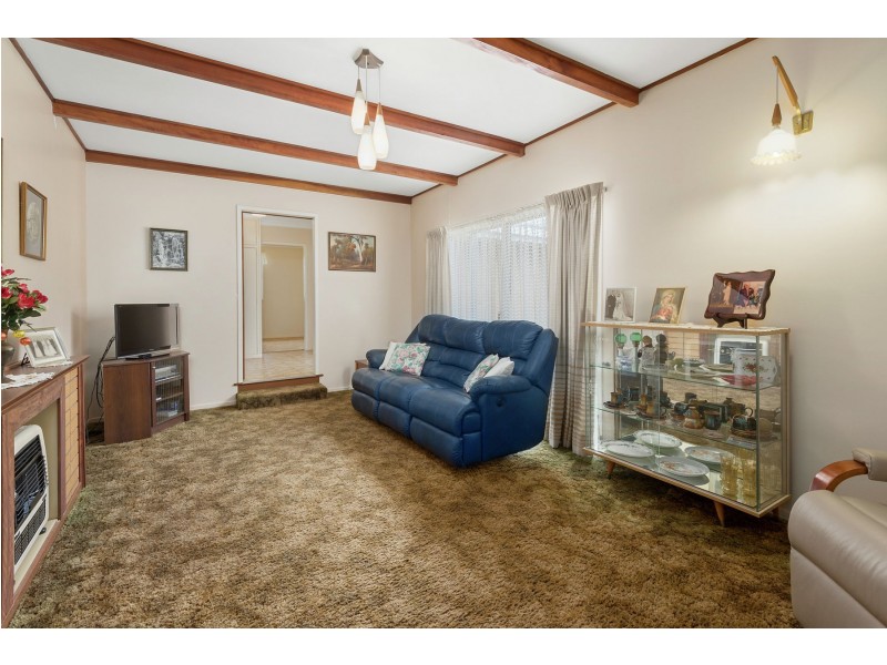 9 Skoien Street, Harristown QLD 4350