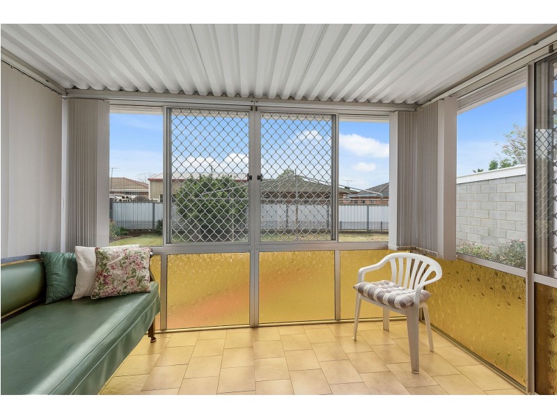 9 Skoien Street, Harristown QLD 4350