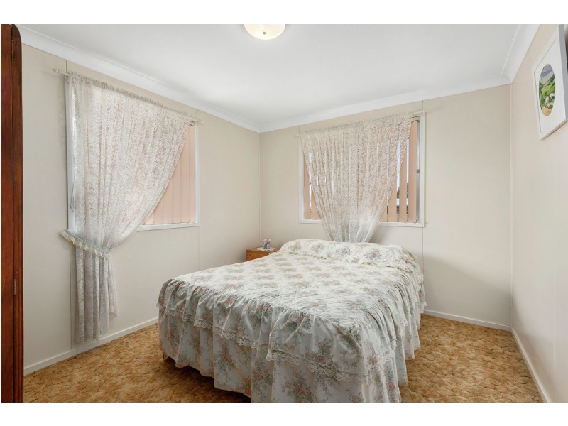 9 Skoien Street, Harristown QLD 4350