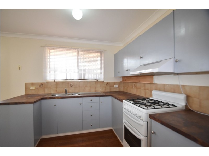 38 Wine Drive, Wilsonton Heights QLD 4350