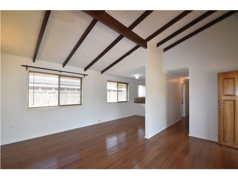 38 Wine Drive, Wilsonton Heights QLD 4350
