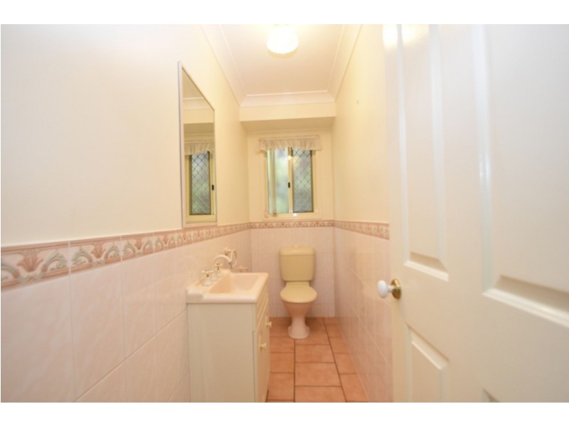 14 Wood Drive, Middle Ridge QLD 4350