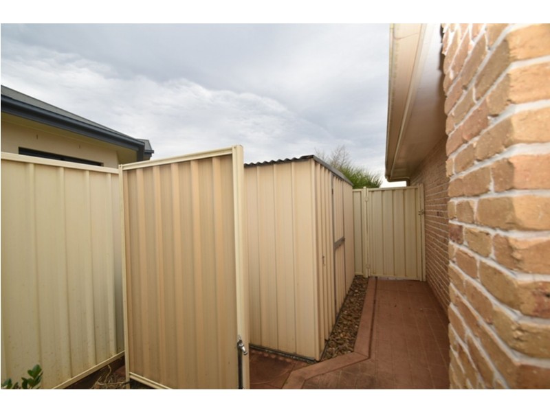 14 Wood Drive, Middle Ridge QLD 4350