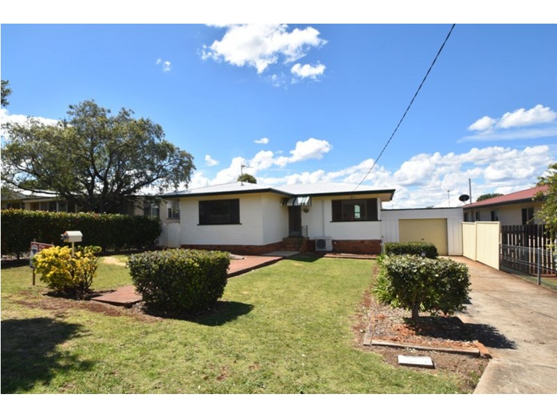 23 Dalgleish Street, South Toowoomba QLD 4350