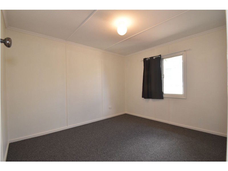 23 Dalgleish Street, South Toowoomba QLD 4350