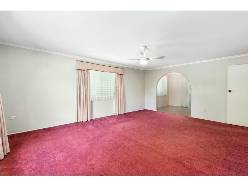 7 Bagot Street, Centenary Heights QLD 4350