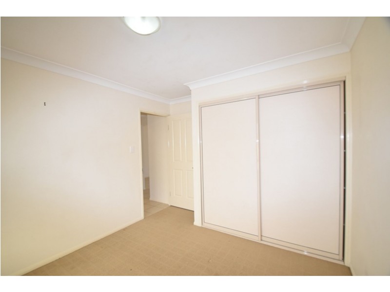 17 Wellington Street, Wyreema QLD 4352