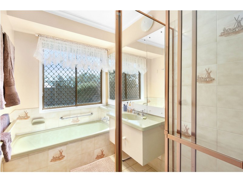 7/301 Bridge Street, Newtown QLD 4350