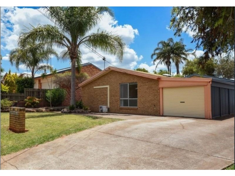 1/9 Marwedel Street, Kearneys Spring QLD 4350