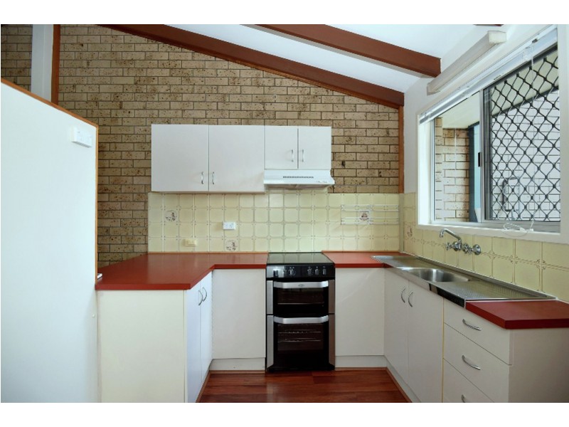 1/9 Marwedel Street, Kearneys Spring QLD 4350