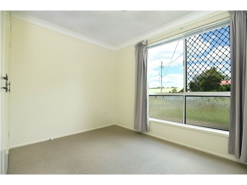 1/9 Marwedel Street, Kearneys Spring QLD 4350