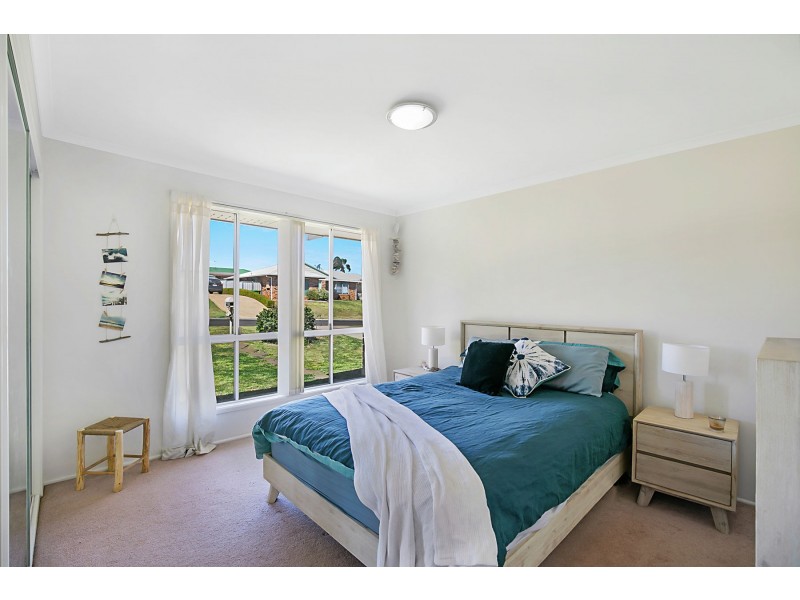 7 Blueberry Ash Court, Glenvale QLD 4350