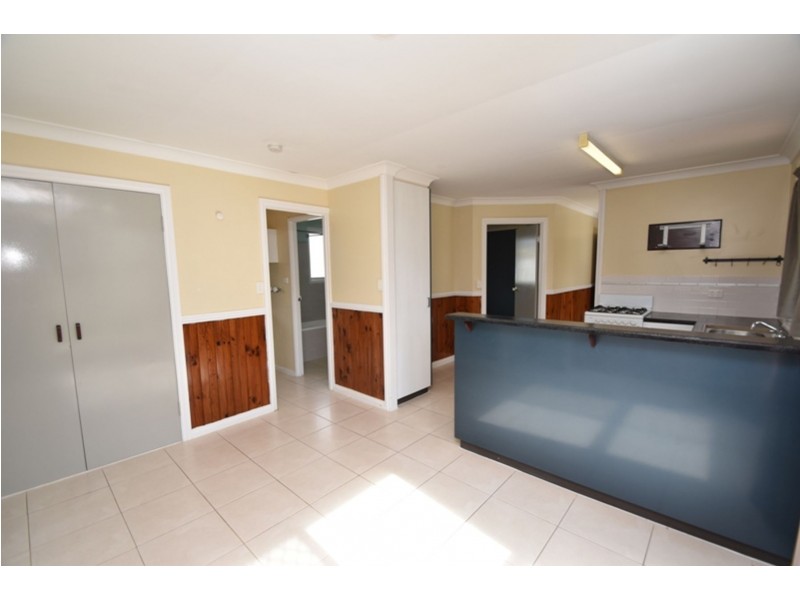 152 Hursley Road, Glenvale QLD 4350