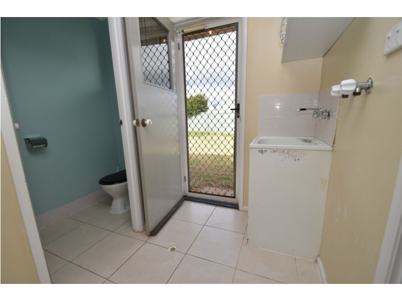 152 Hursley Road, Glenvale QLD 4350