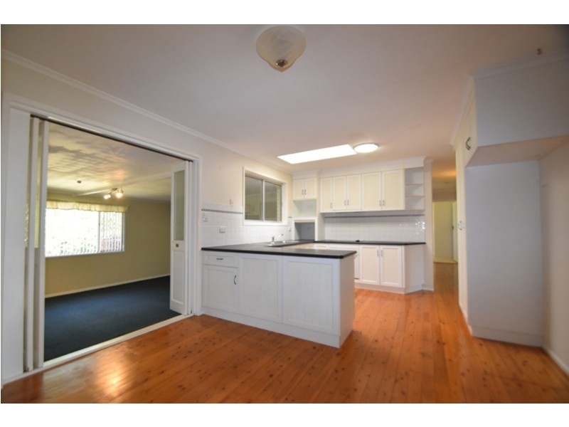 4 Clewley Crescent, Rangeville QLD 4350