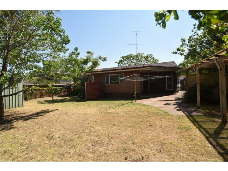 4 Clewley Crescent, Rangeville QLD 4350