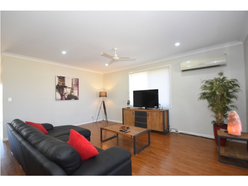 13 Sommariva Street, Westbrook QLD 4350