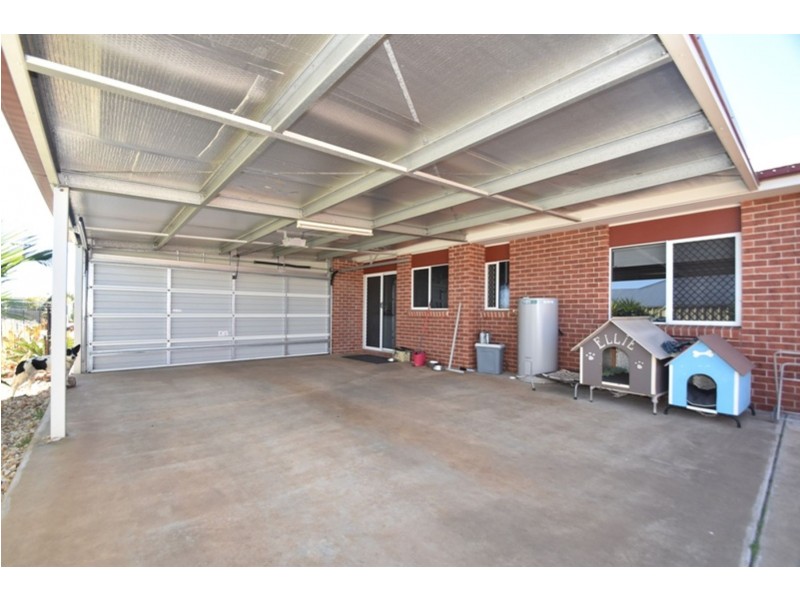 13 Sommariva Street, Westbrook QLD 4350