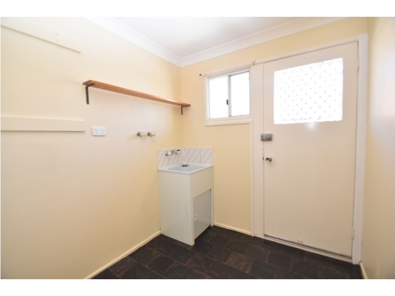 5 Qantas Court, Wilsonton QLD 4350