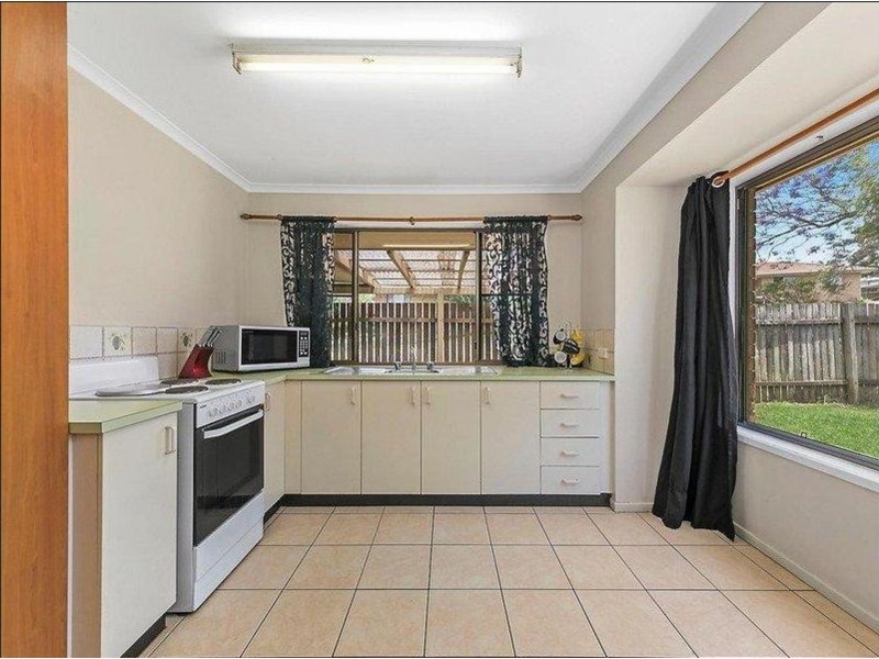 22 Yalumba Crescent, Wilsonton Heights QLD 4350