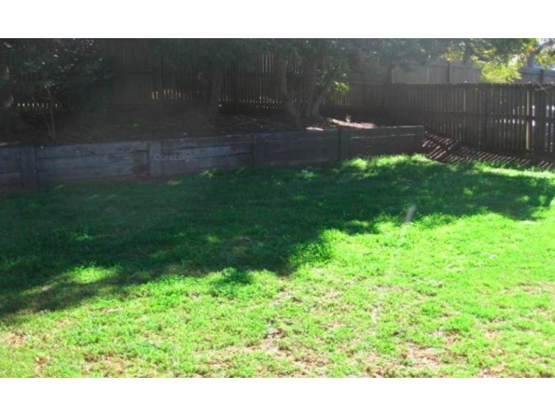 22 Yalumba Crescent, Wilsonton Heights QLD 4350
