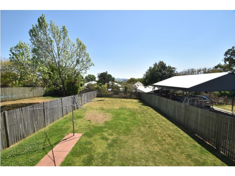 1/203 Bridge Street, North Toowoomba QLD 4350
