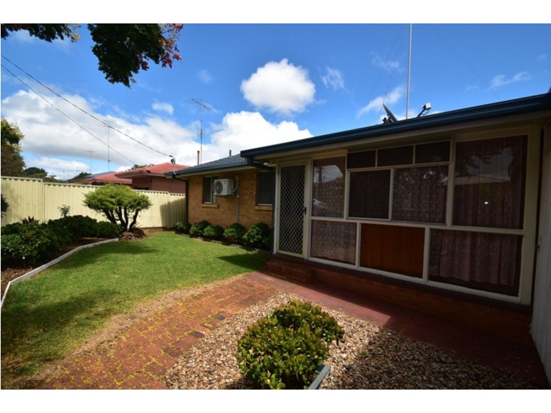 391 Hume Street, Kearneys Spring QLD 4350