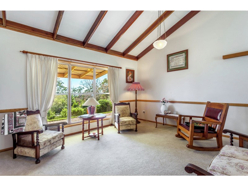 32 Murphy’s Creek Road, Blue Mountain Heights QLD 4350