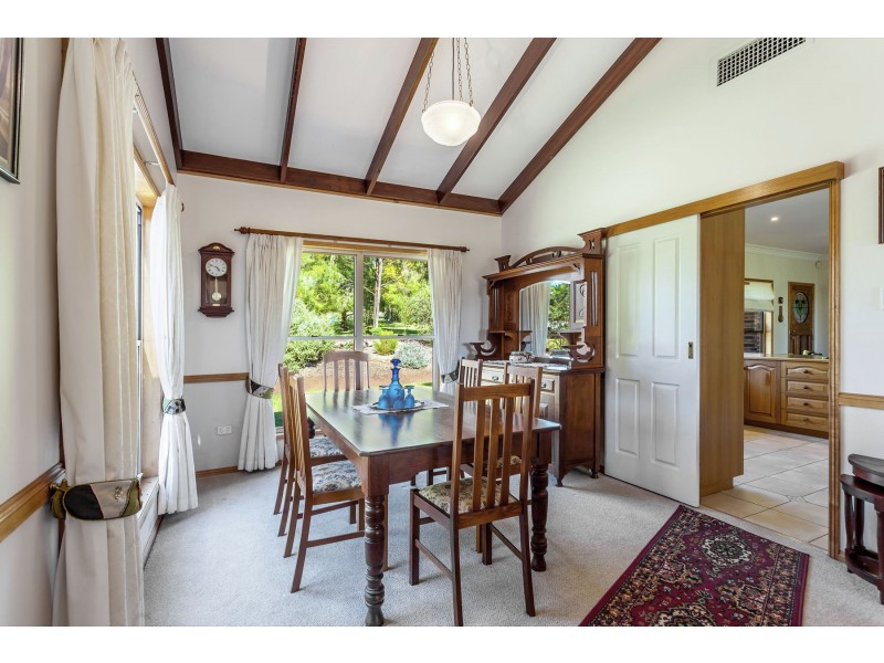 32 Murphy’s Creek Road, Blue Mountain Heights QLD 4350