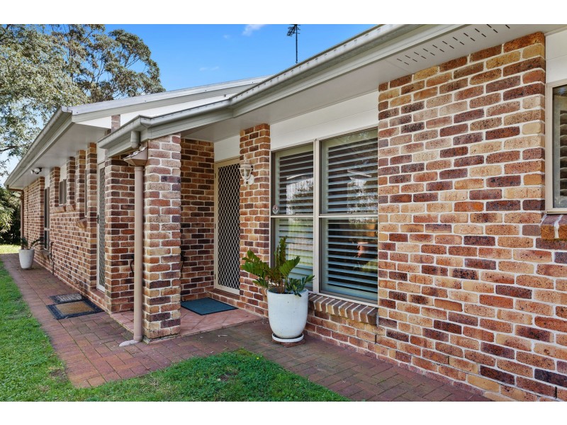32 Murphys Creek Road, Blue Mountain Heights QLD 4350