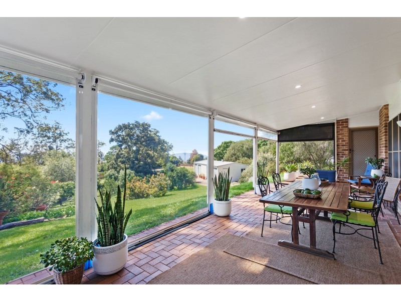32 Murphys Creek Road, Blue Mountain Heights QLD 4350