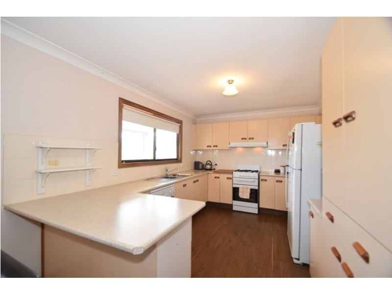 9 Lobwein Street, Meringandan West QLD 4352